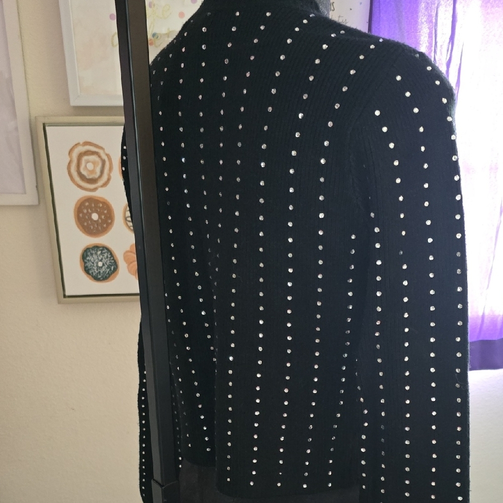 Black‎ Sweater with Rhinestones - Picture 3 of 5